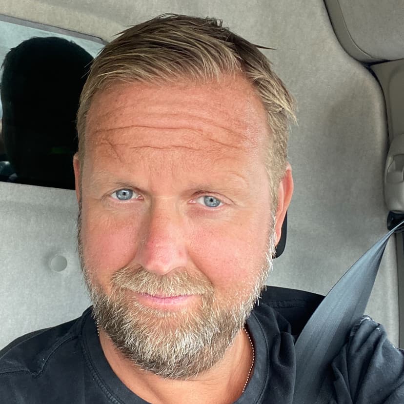 Fredrik Jönsson Måleri AB - Kontaktperson