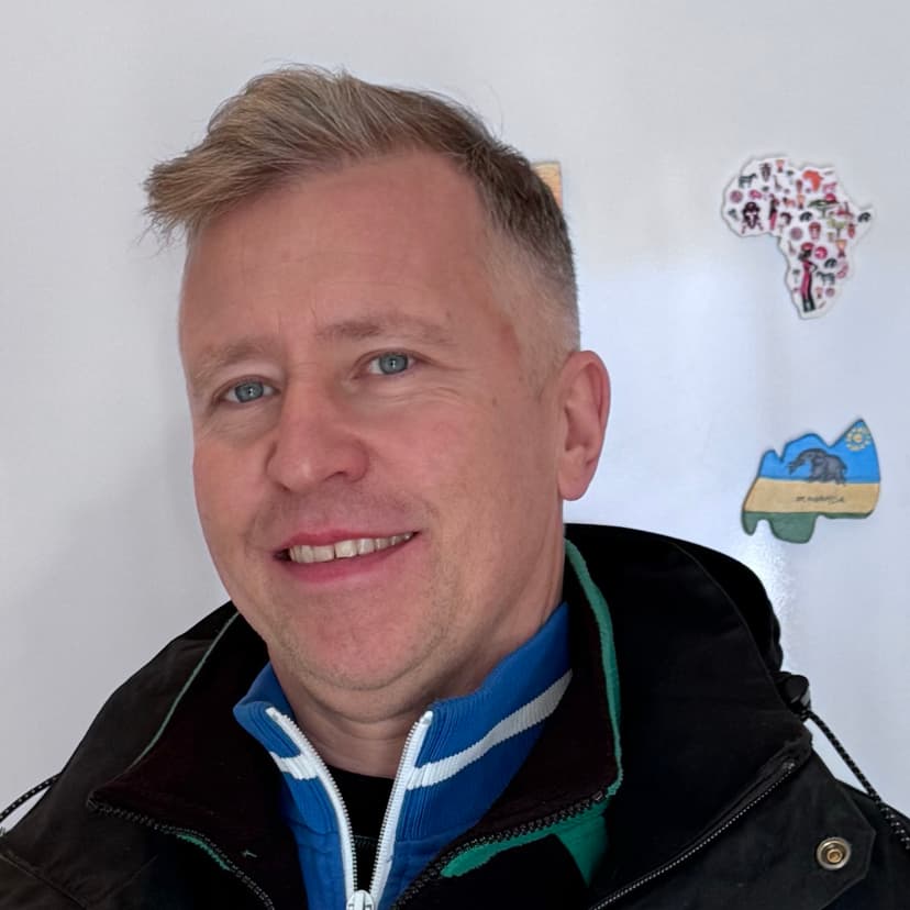 Fredrik Jakobsson Bygg & Tak AB - Kontaktperson