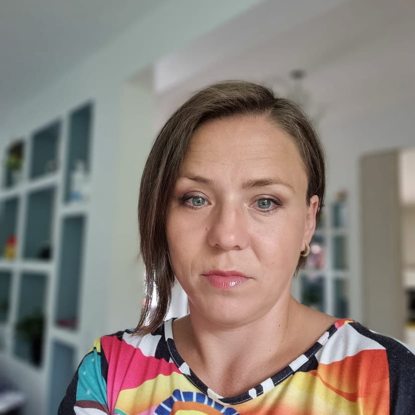 Alma Grupp AB - Kontaktperson